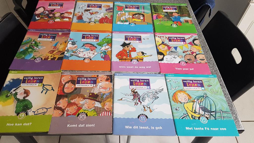 12 zwijsen veilig leren lezen boeken samen 10 euro, Ophalen of Verzenden, Zo goed als nieuw, Overige niveaus, Nederlands