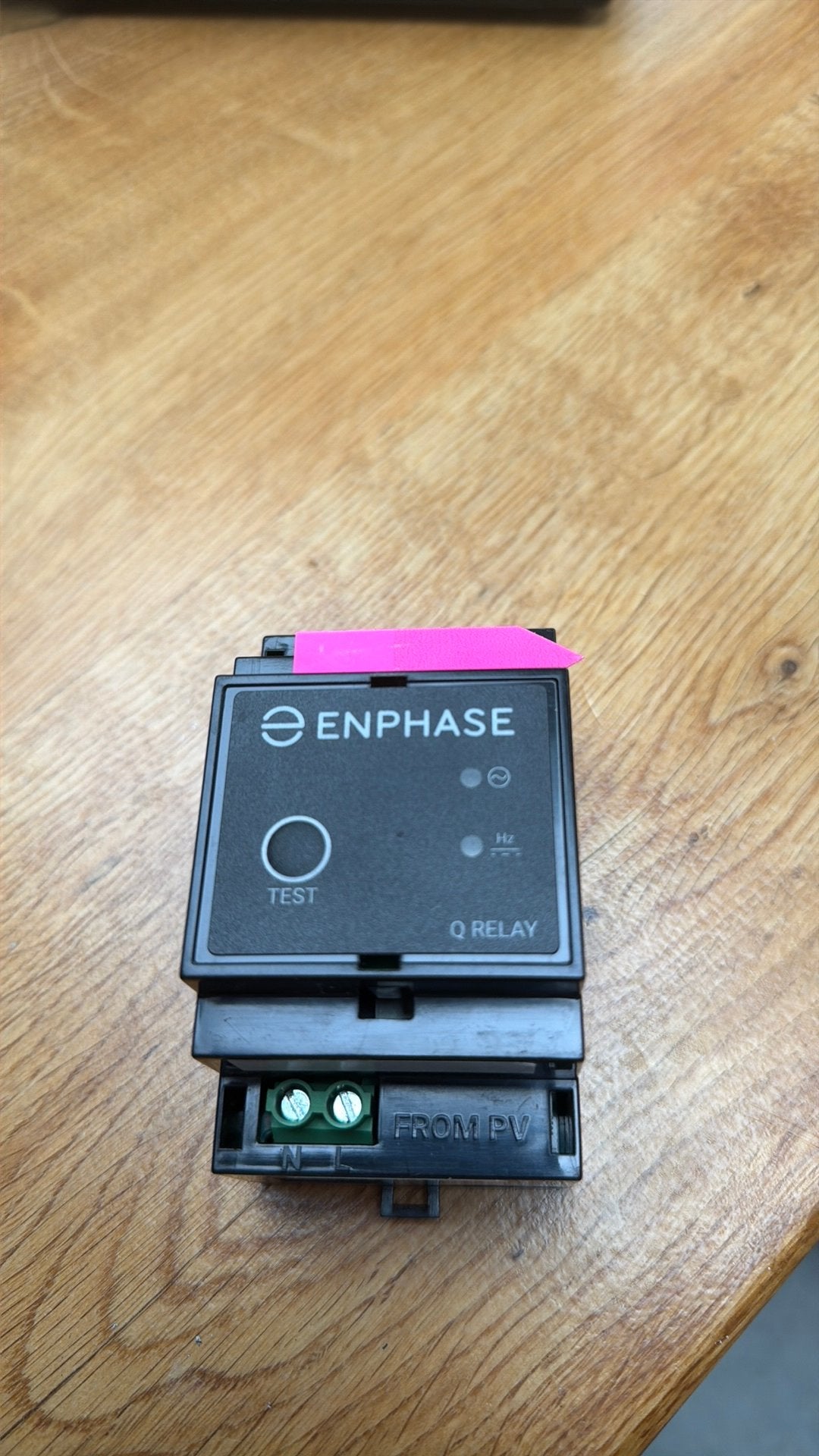Enphase Q Relay Q Relais, Ophalen of Verzenden, Zo goed als nieuw