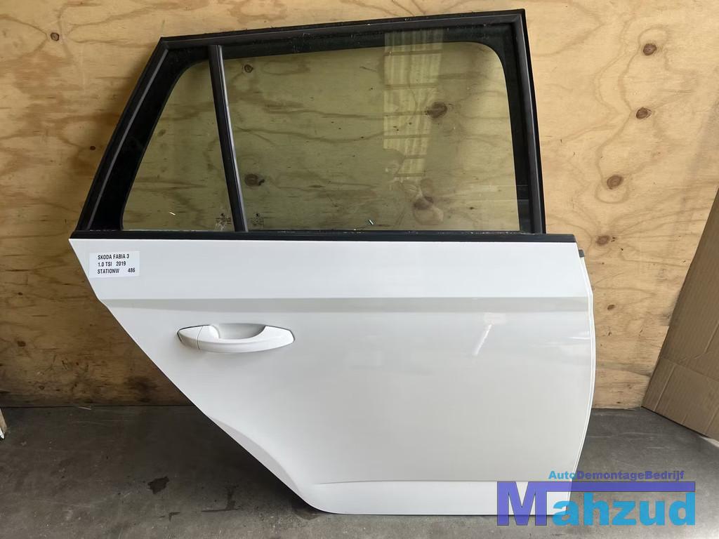 SKODA FABIA 3 Wit Station rechts achter deur 2014-2021, Auto-onderdelen, Deur, Achter, Skoda, Skoda Auto a.s.