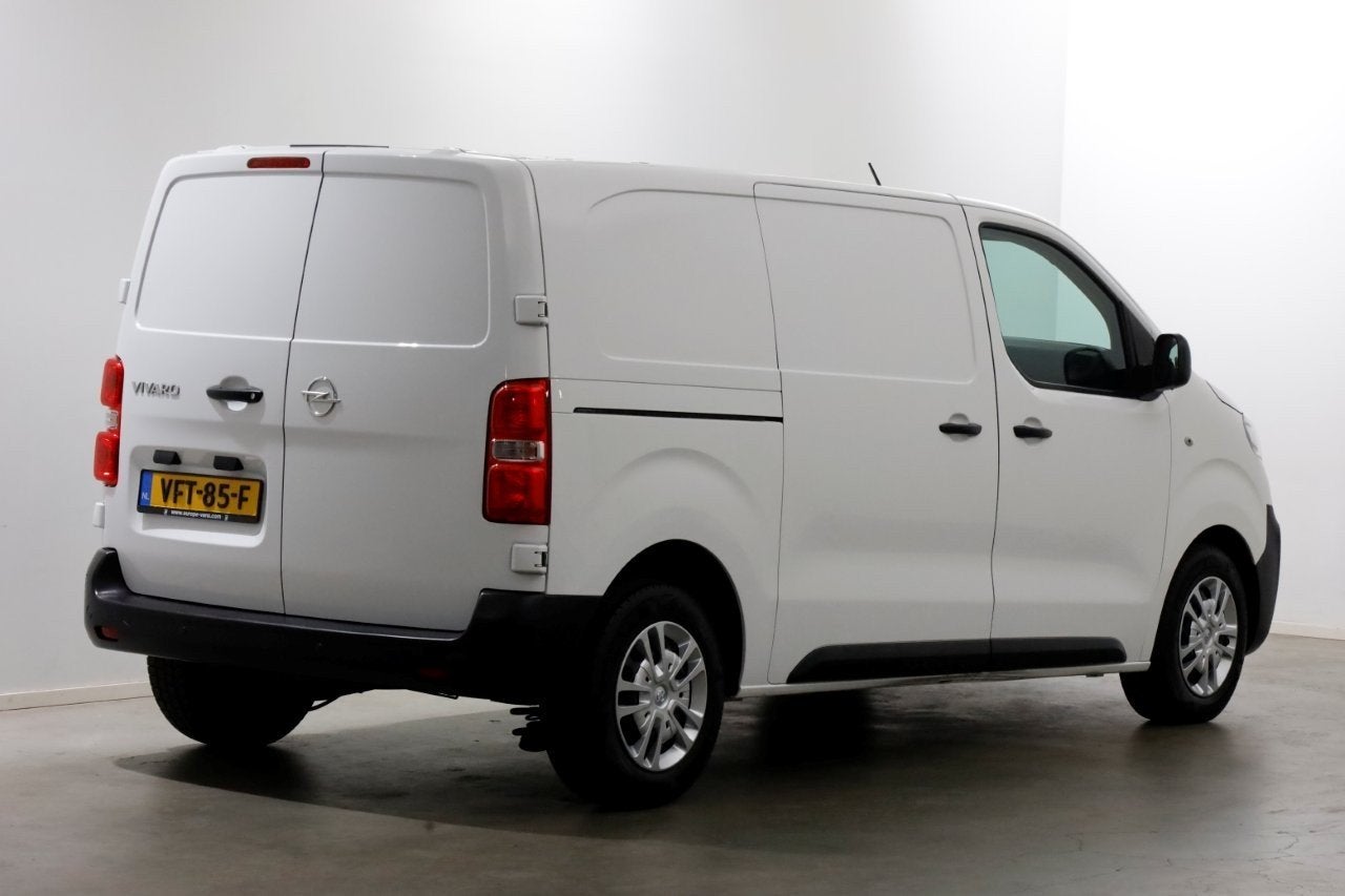 Opel Vivaro 1.5 CDTI 102pk L2H1 Edition Airco/Cruise Control, Voorwielaandrijving, Dealer onderhouden, Gebruikt, Euro 6