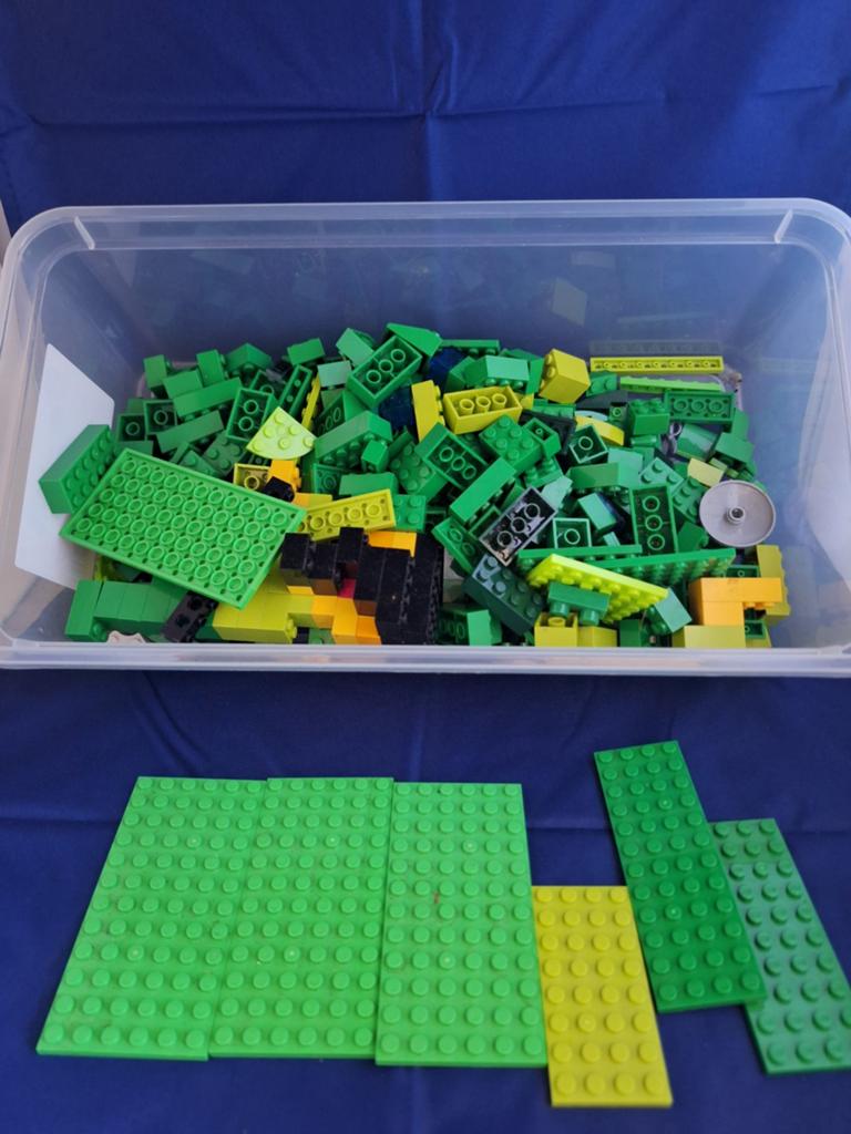 Grote partij LEGO stenen en grondplaten (groen/geel), Gebruikt, Inclusief extra onderdelen, Lego, Ophalen of Verzenden