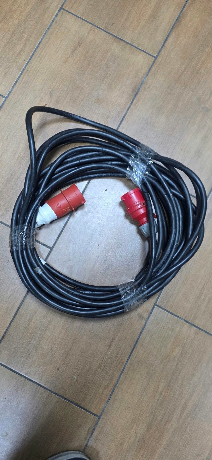 3-Fase CEE Verlengsnoer - Krachtstroomkabel, Ophalen, Zo goed als nieuw, Kabel of Snoer