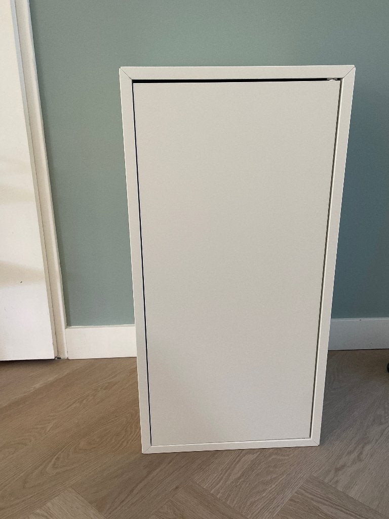 Kastje ikea eket, Huis en Inrichting, Kasten | Wandmeubels, Ophalen, Met deur(en), Nieuw, Minder dan 150 cm