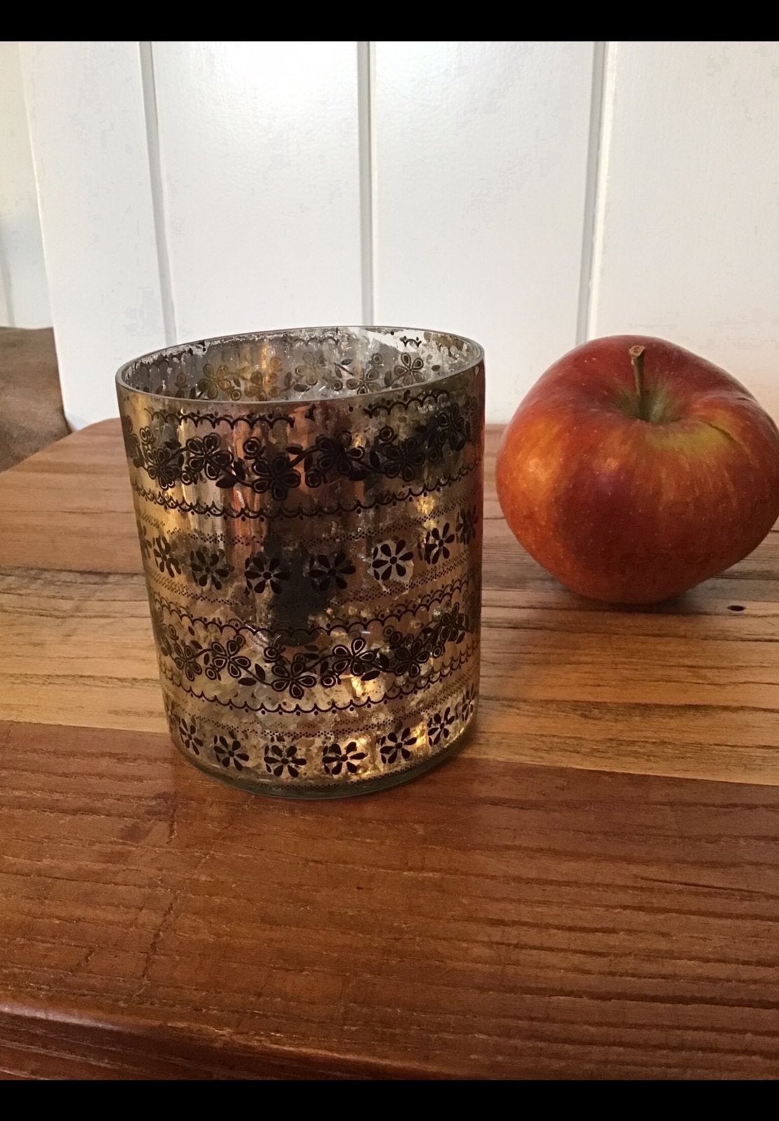 Zilveren glas met soort zwart bloemen patroon, waxinelichtje, Ophalen of Verzenden, Zo goed als nieuw, Zwart, Glas