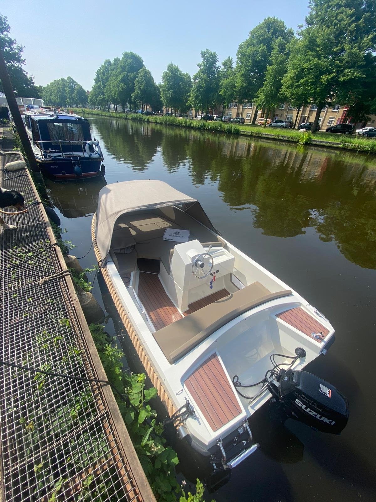 4Family 495 sloep, Watersport en Boten, Overige typen, Buiskap, Zo goed als nieuw, 20 pk