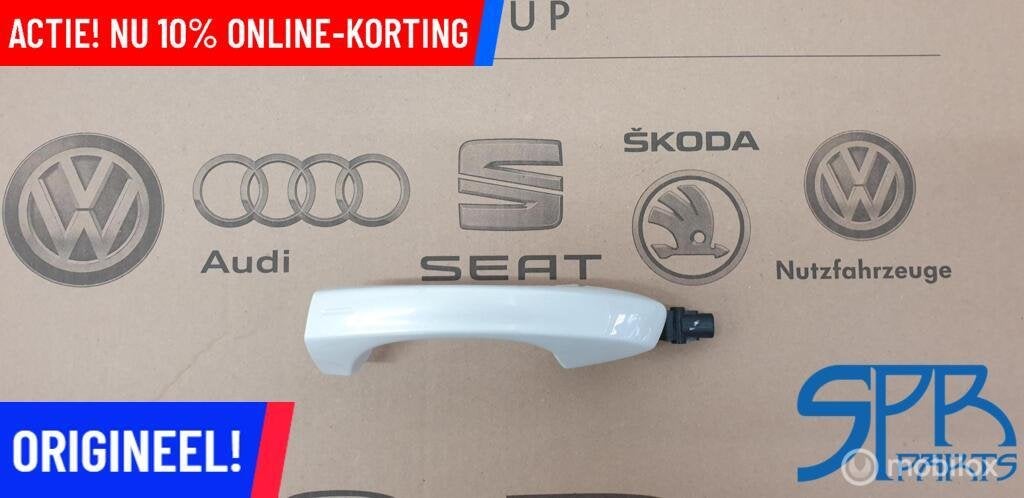 GOLF 7 KEYLESS LOK1 LINKS PORTIER GREEP Deurgreep Linksvoor, Gebruikt, Volkswagen, Ophalen of Verzenden, Volkswagen