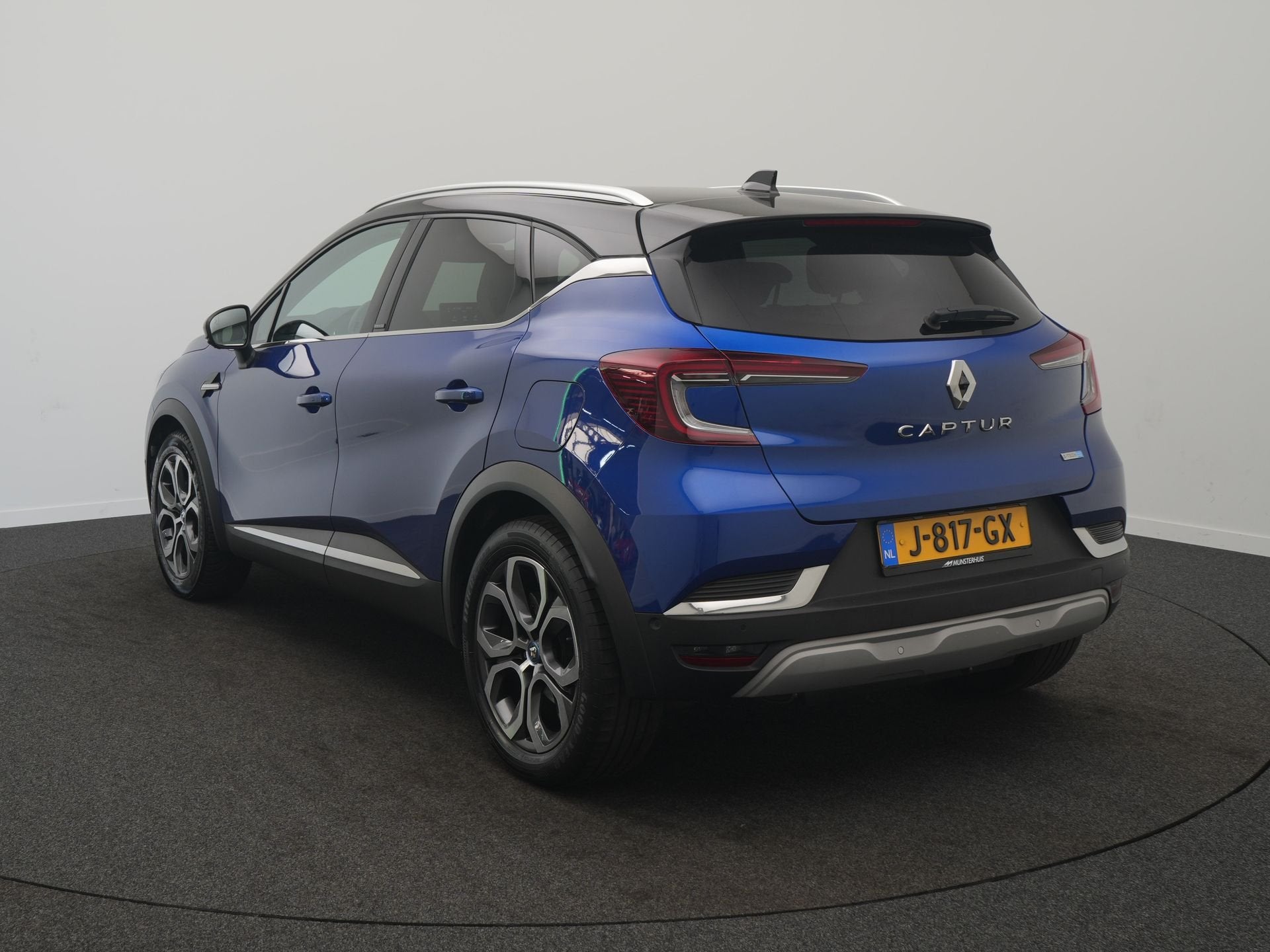Renault Captur 1.6 E-Tech Plug-in Hybrid 160 Intens - RIJKLA, Auto's, 12 maanden, 77 km/l, Gebruikt, 4 cilinders