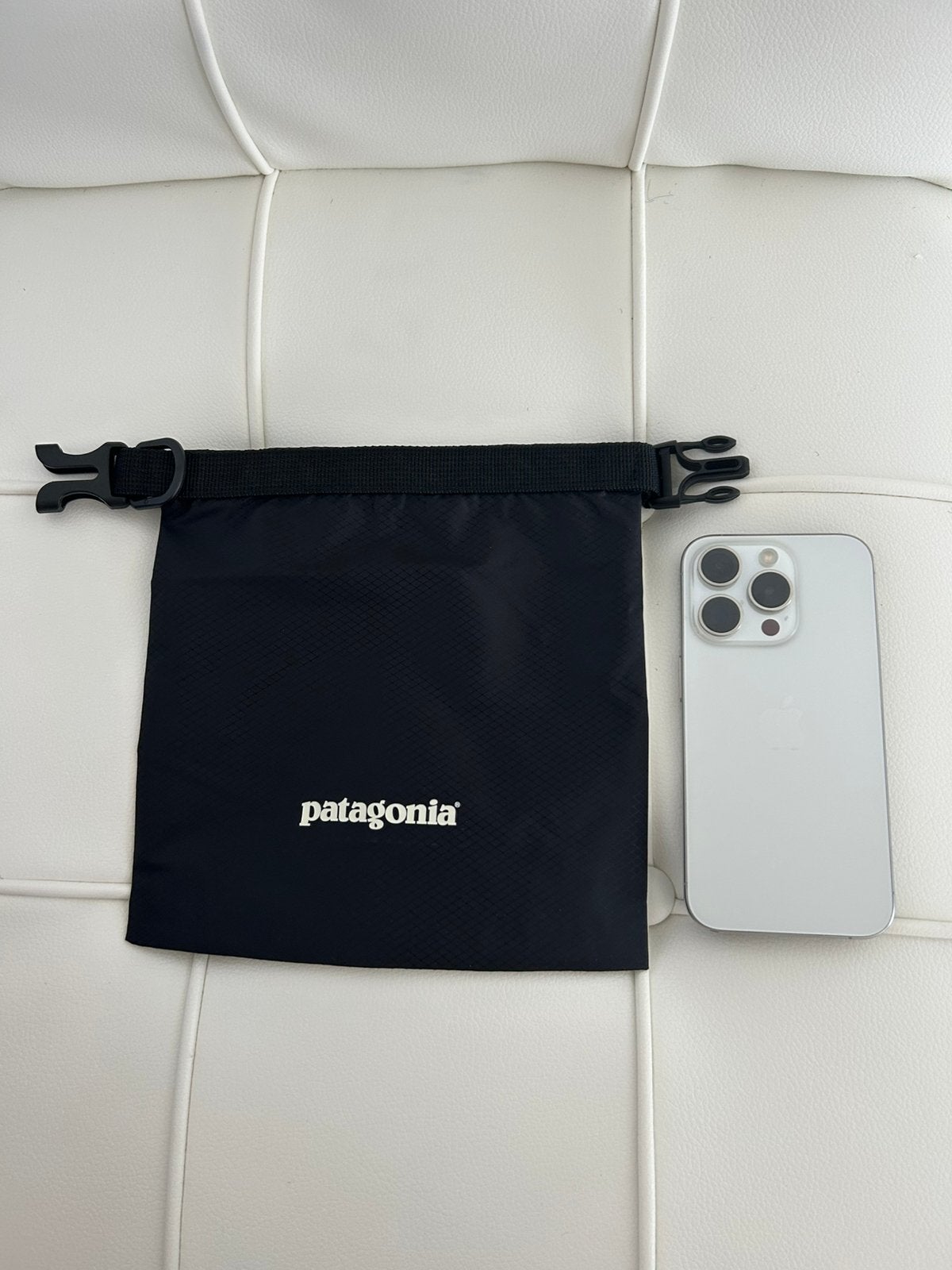 Patagonia Lightweight Waterproof Dry Sack – Black 1.5L – New, Ophalen of Verzenden, Zo goed als nieuw, Zwart