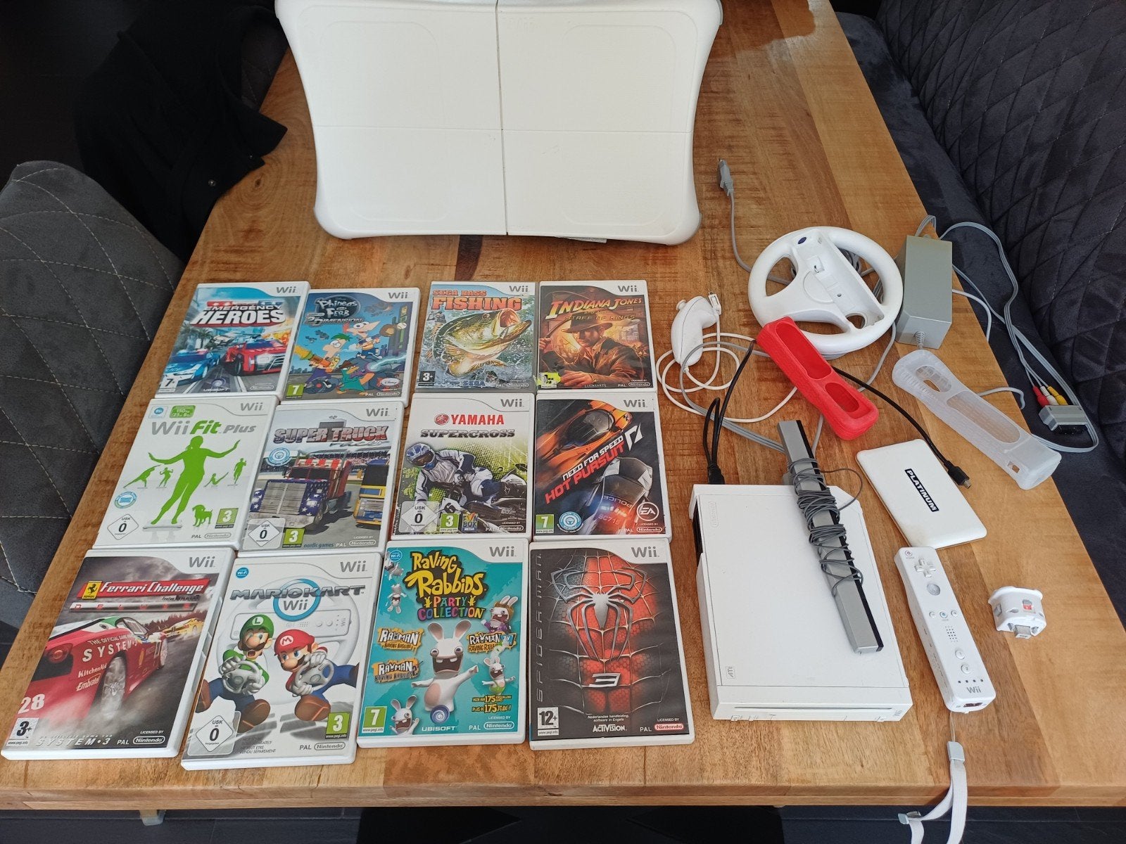 Nintendo Wii met 62 spellen en harde schijf, Ophalen of Verzenden