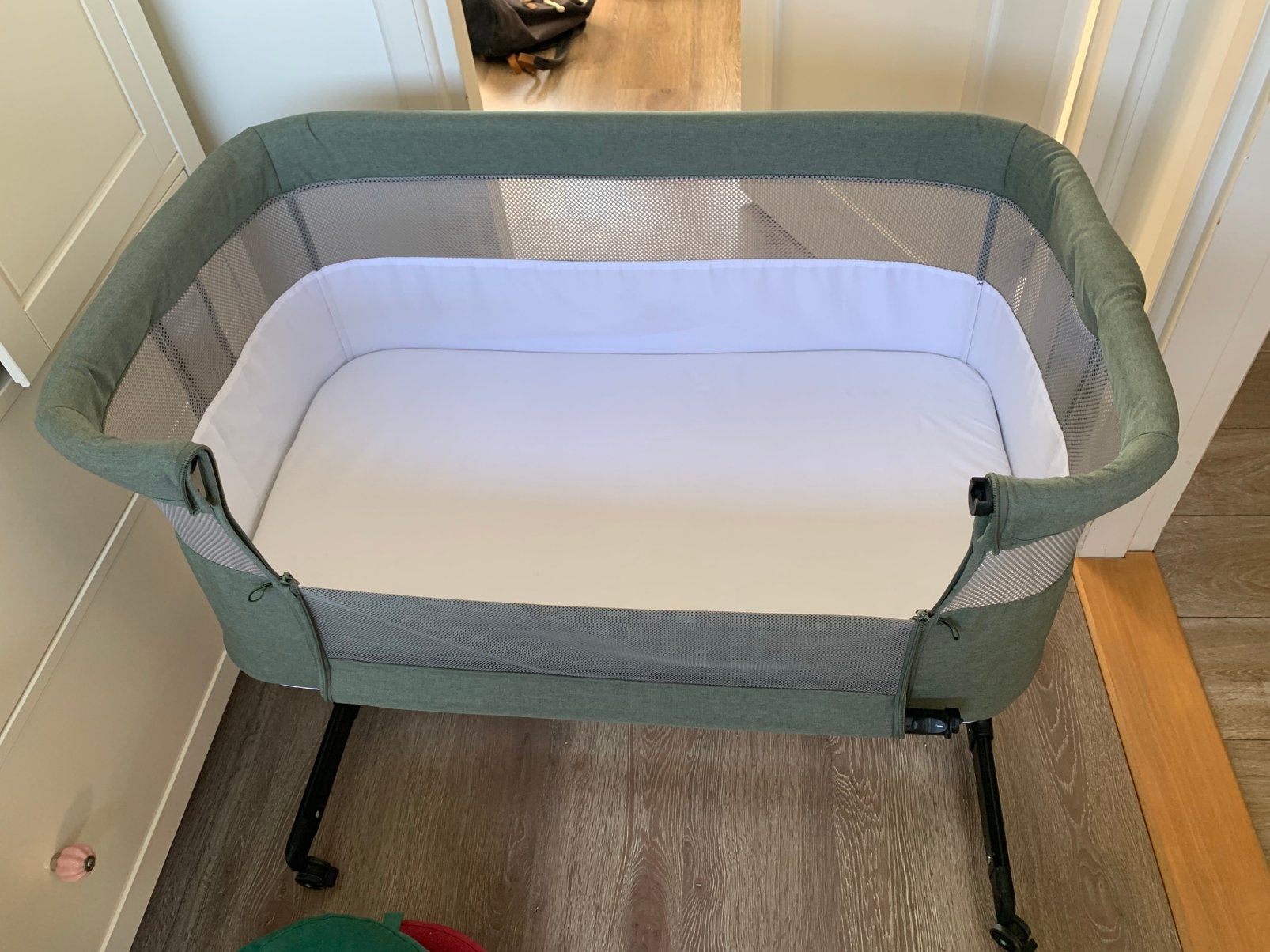 Novi Goodnight Co-Sleeper, Ophalen, Zo goed als nieuw, Wieg