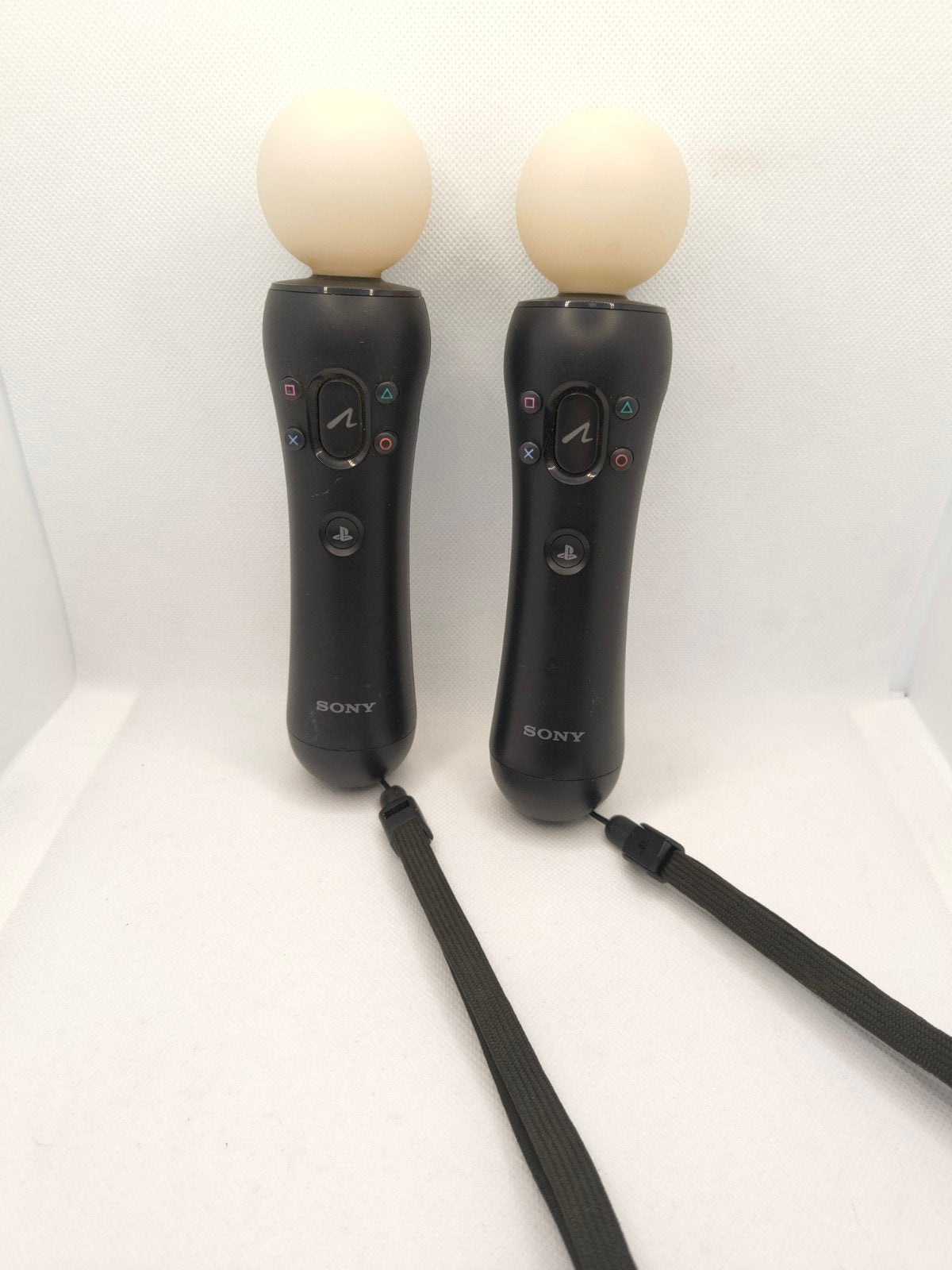 2 Playstation move controllers, Ophalen of Verzenden, Zo goed als nieuw