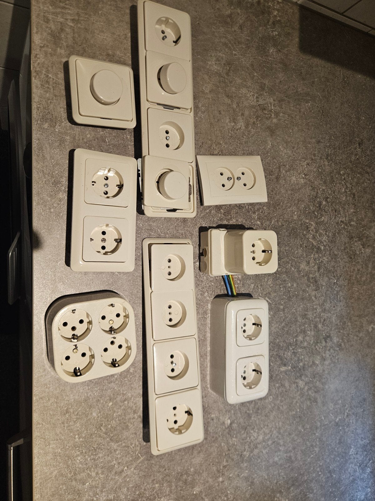 Diverse stopcontacten en dimmers - Gebruikt, Ophalen of Verzenden, Gebruikt, Overige merken, Dimmer