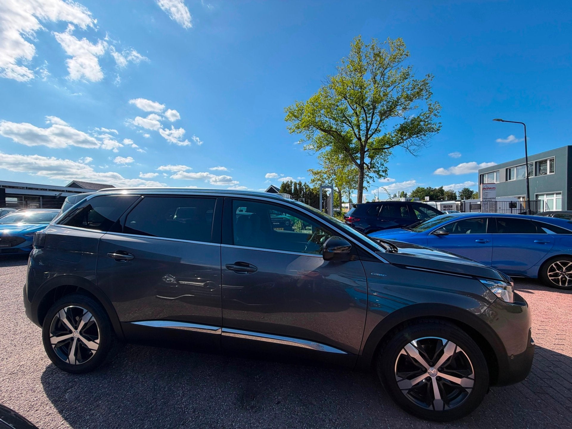 Peugeot 5008 1.6 PureTech GT-Line - PANORAMADAK - CAMERA - M, Automatische klimaatregeling, Gebruikt, Zwart, 4 cilinders