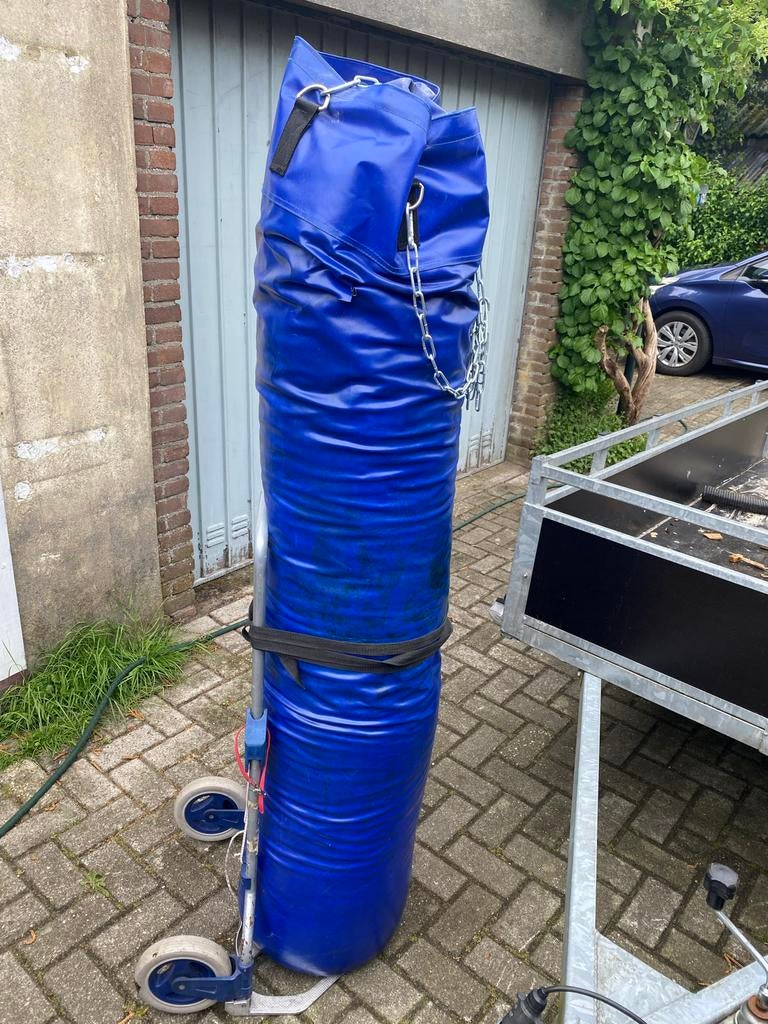 Gebruikte bokszak - 170 cm hoog, Gebruikt, Overige, Vechtsportmateriaal, Groter dan maat XL