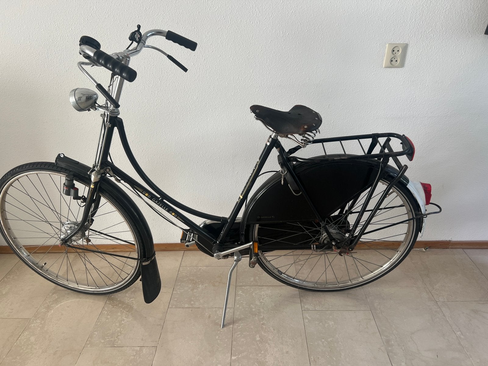 Mooie degelijke gazelle omafiets 3 versnellingen trommelrem, Fietsen en Brommers, Fietsen | Dames | Omafietsen, 56 cm of meer