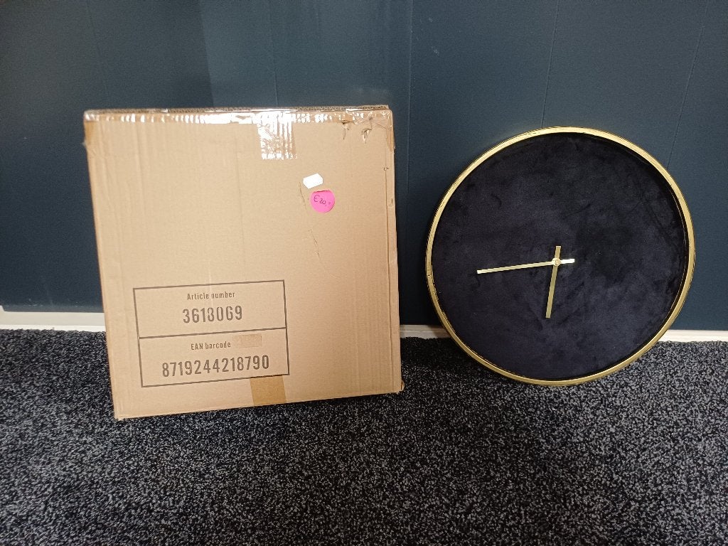 Klok, Ophalen of Verzenden, Zo goed als nieuw, Wandklok