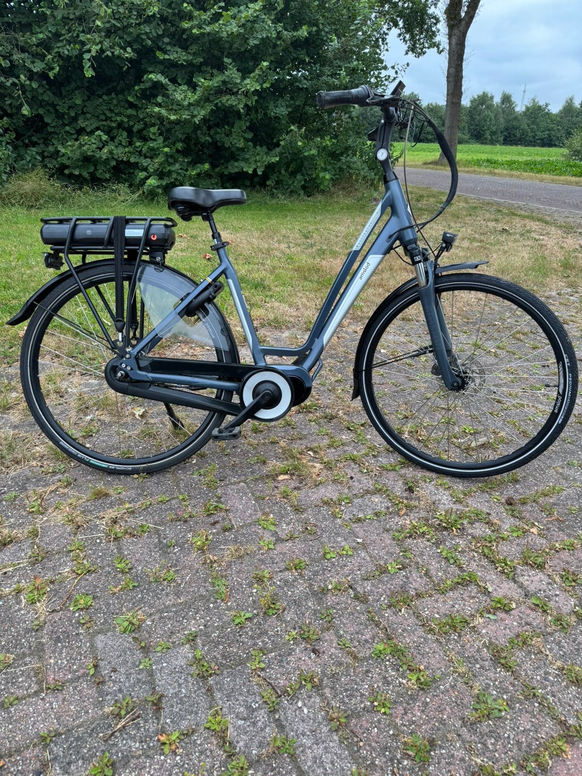 Amslod wellington mrx Elektrische fiets lage km 2k ZGAN 623W, Zo goed als nieuw, 51 tot 55 cm, 50 km per accu of meer, Ophalen