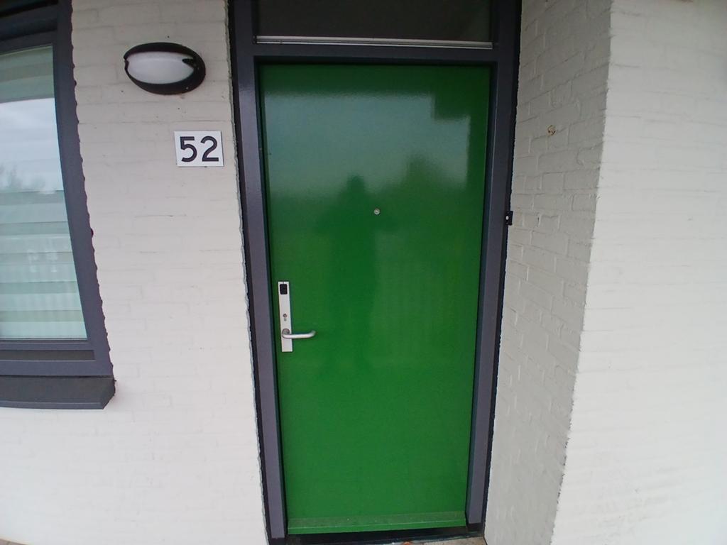 Te huur gevraagd, Huizen en Kamers