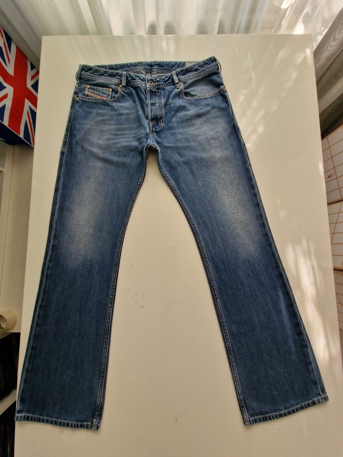 DIESEL ZATINY REGULAR BOOTCUT JEANS SIZE 33/32!, Kleding | Heren, Ophalen of Verzenden, Zo goed als nieuw, Blauw, W33 - W34 (confectie 48/50)