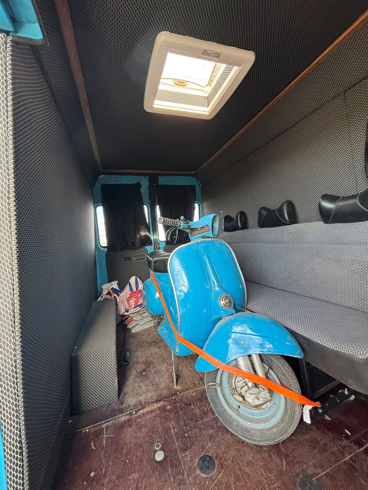 Mercedes-Benz camper 1978 Blauw, foto 8