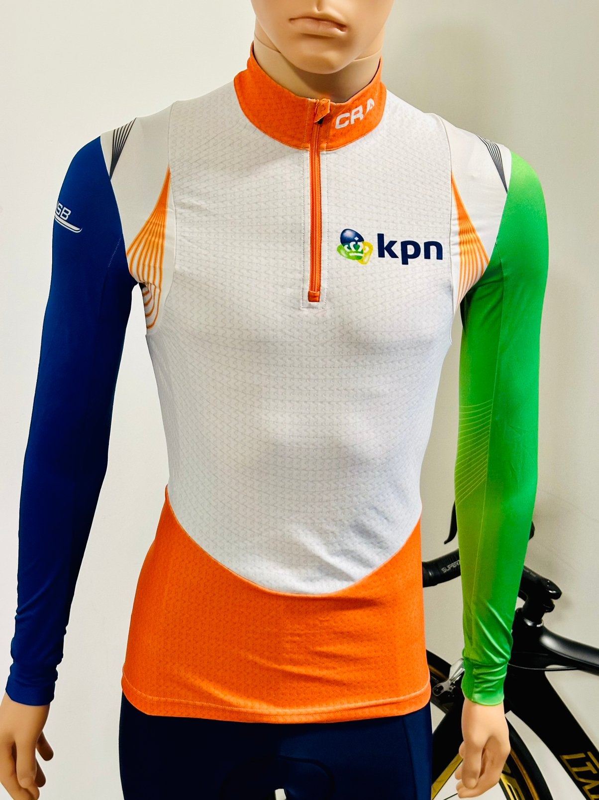Sportkleding sportshirt hardloopshirt maat M Craft Nederland, Ophalen of Verzenden, Zo goed als nieuw, Maat 38/40 (M), Hardlopen of Fietsen