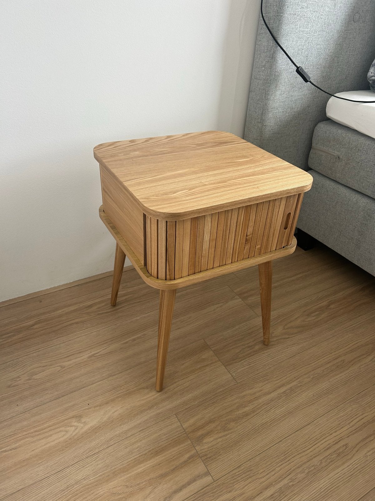 Barbier bijzettafel van merk ZUIVER, Minder dan 55 cm, Gebruikt, Vierkant, Hout