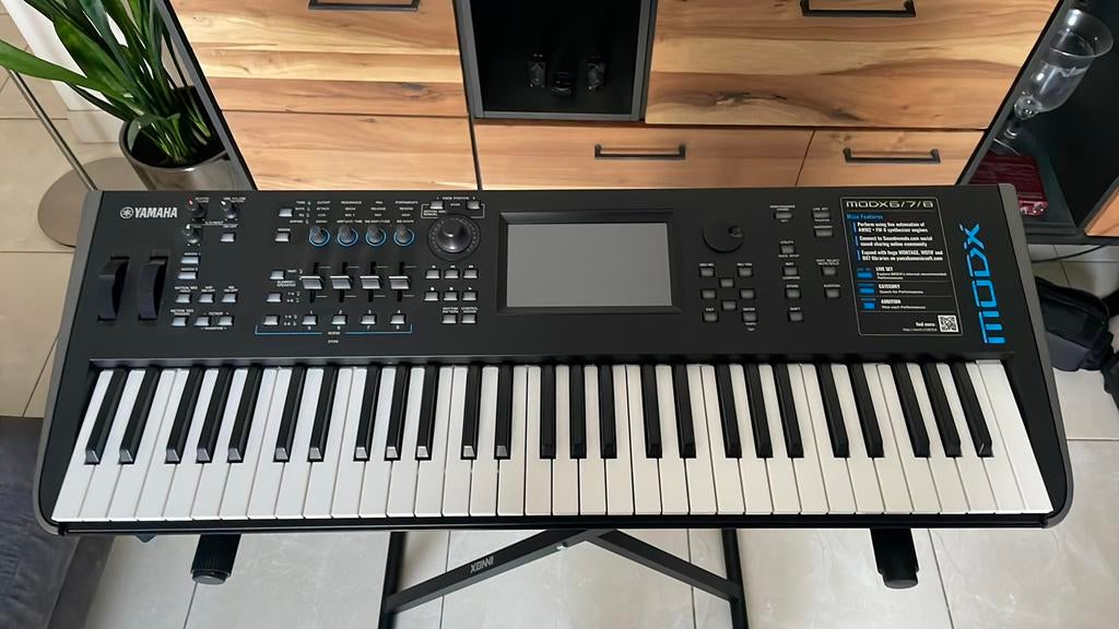 Te koop/ruil: Yamaha MODX6, 61 toetsen, Ophalen of Verzenden, Zo goed als nieuw, Midi-aansluiting