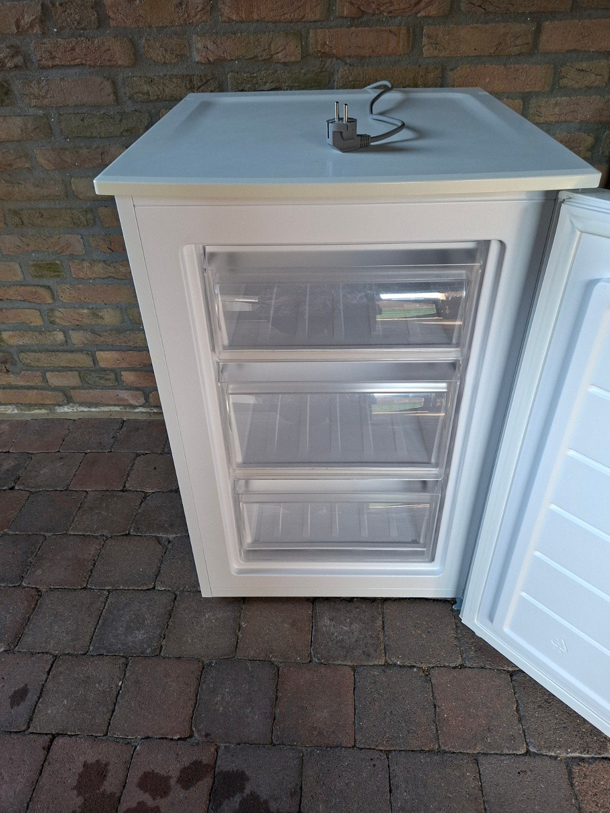 3 laden diepvriezer z.g.a.n, Minder dan 85 cm, Minder dan 60 cm, Zo goed als nieuw, Ophalen