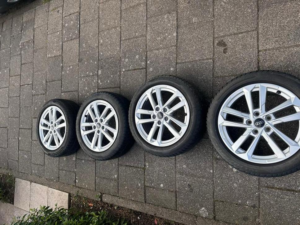 Audi A3 8Y velgen + winterbanden PIRELLI, Auto-onderdelen, Banden en Velgen, Ophalen, Velg(en), 17 inch, Winterbanden