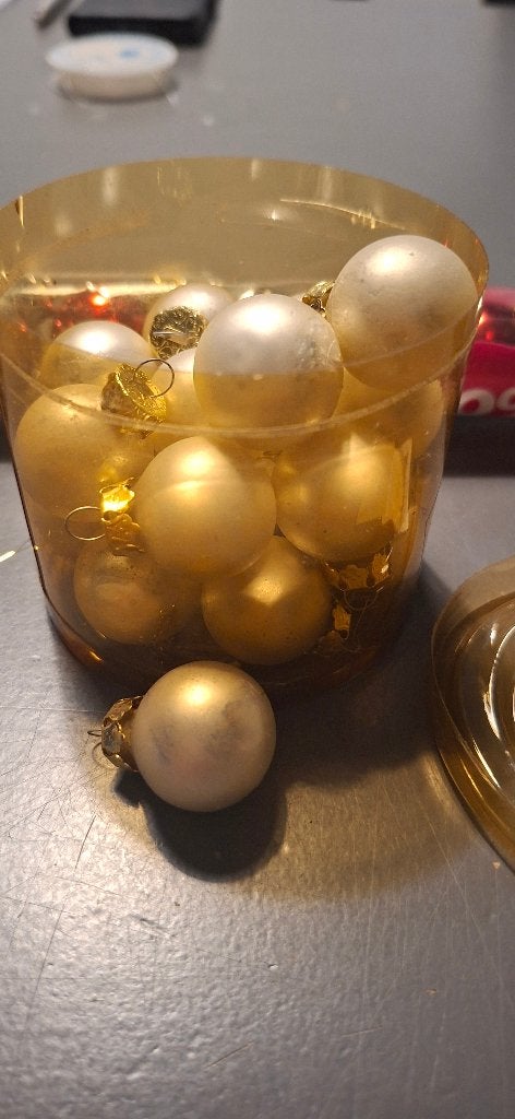 Kerst balletjes, Ophalen, Nieuw
