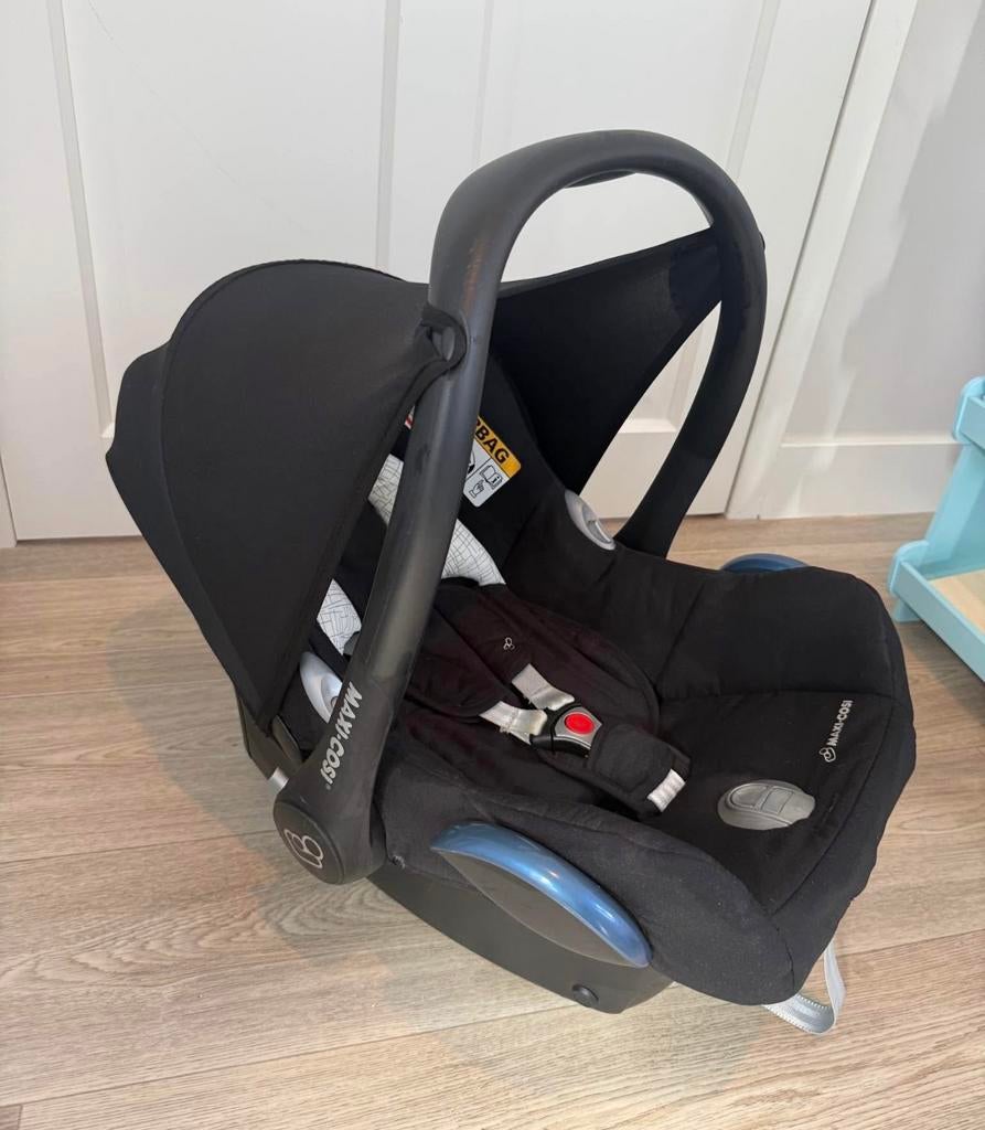 Maxi cosi cabriofix, Ophalen, Autogordel, Zo goed als nieuw, 0 t/m 13 kg