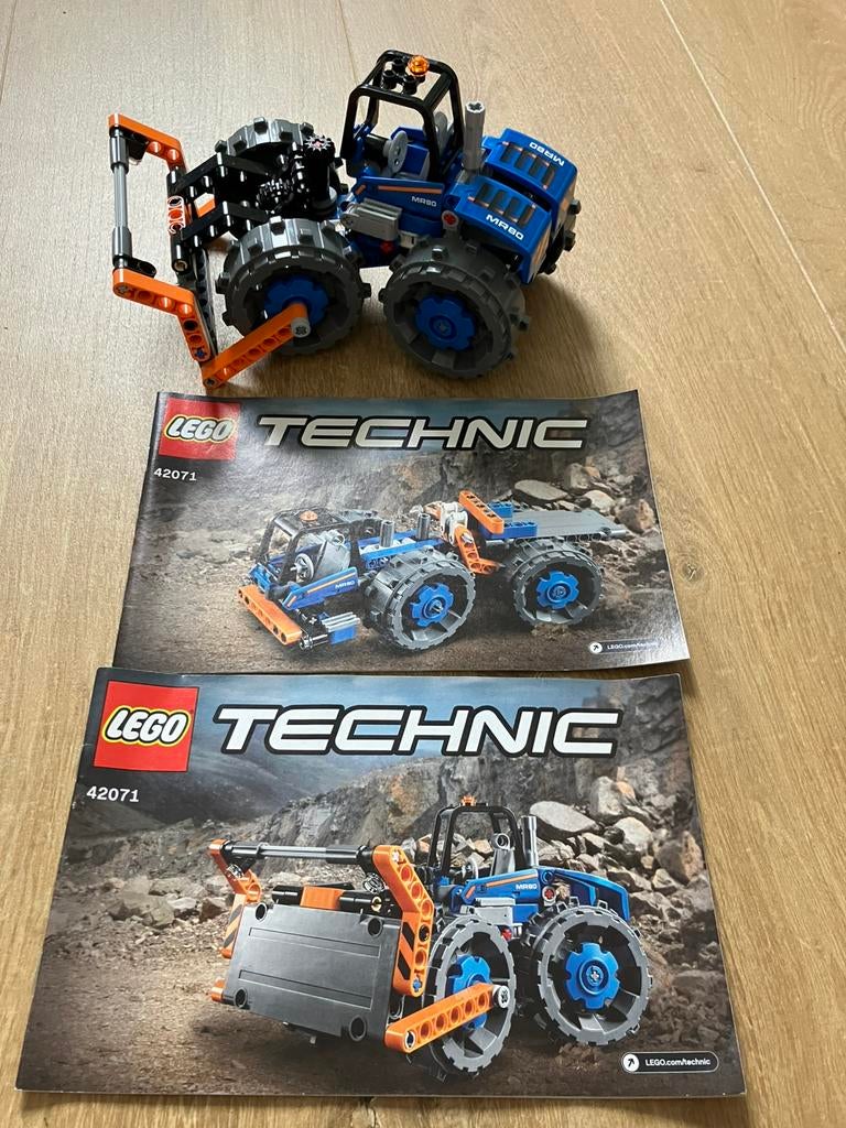 Lego technic afvalpersdozer 42071, Lego, Ophalen of Verzenden, Zo goed als nieuw, Complete set