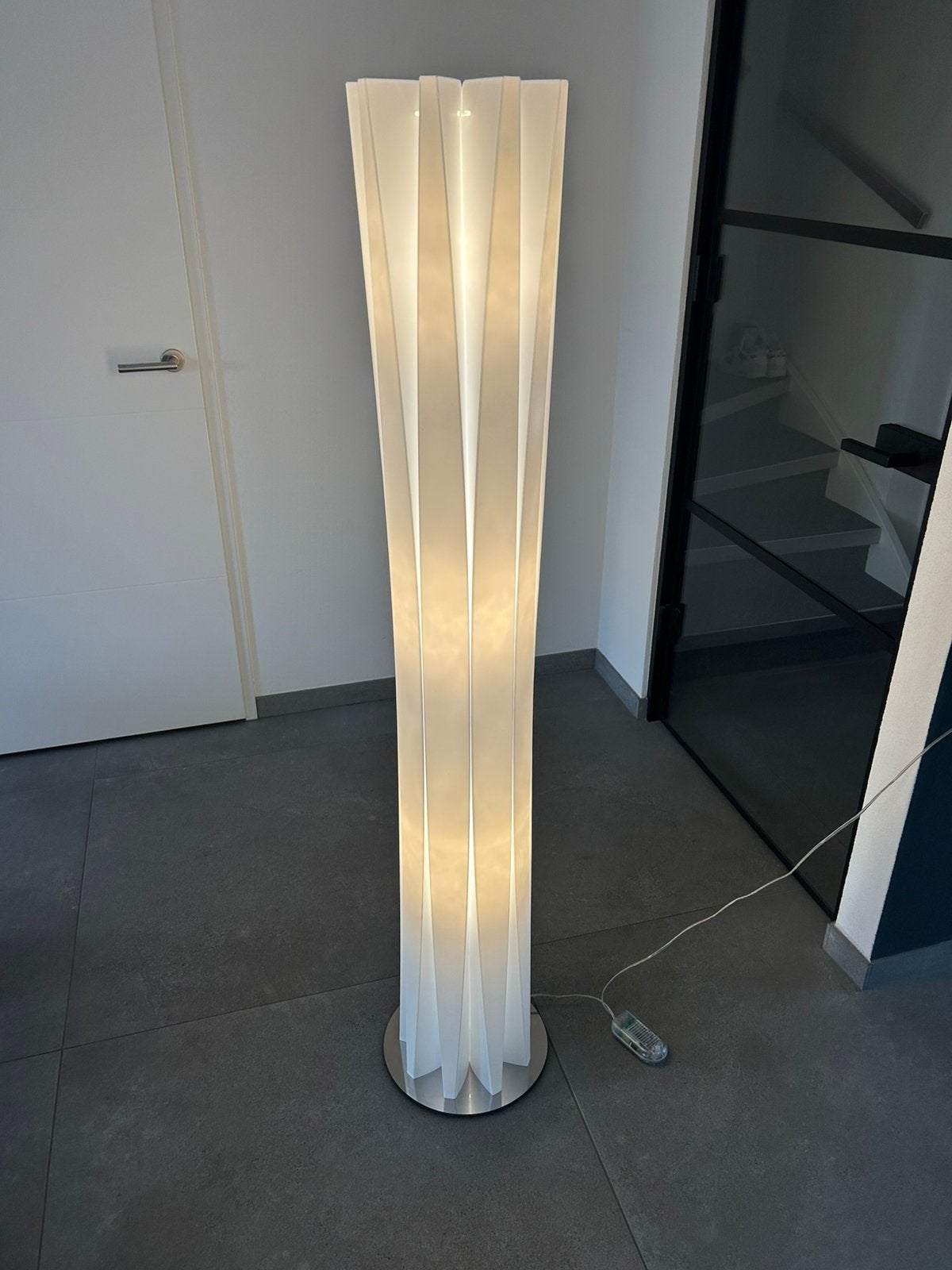 Vloerlamp Bach XL van het Italiaanse merk Slamp:, Ophalen, Zo goed als nieuw, Kunststof, 150 tot 200 cm