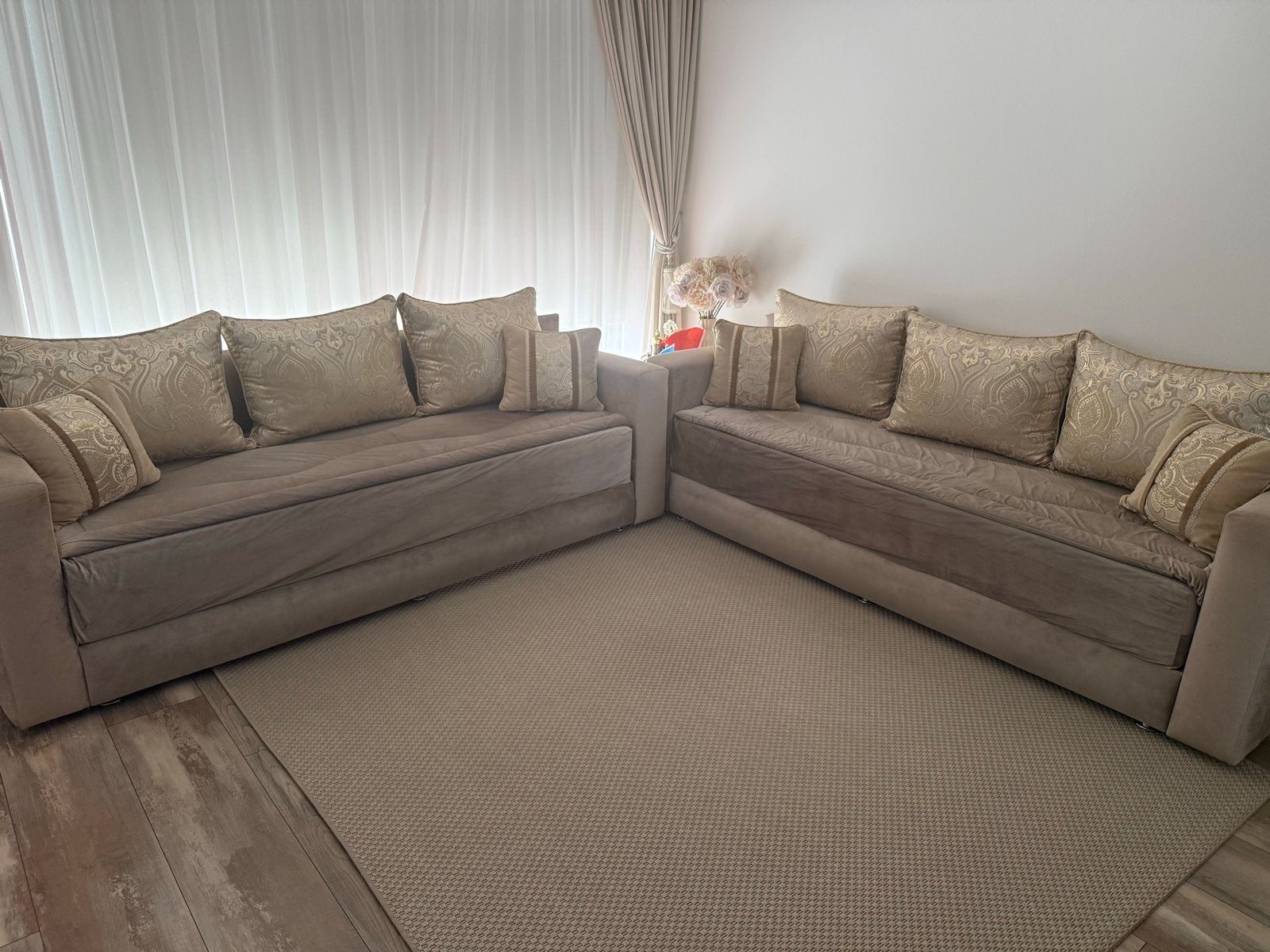 Twee comfortabele marokkaanse banken /sedari, Ophalen, 75 tot 100 cm, Zo goed als nieuw, Rechte bank