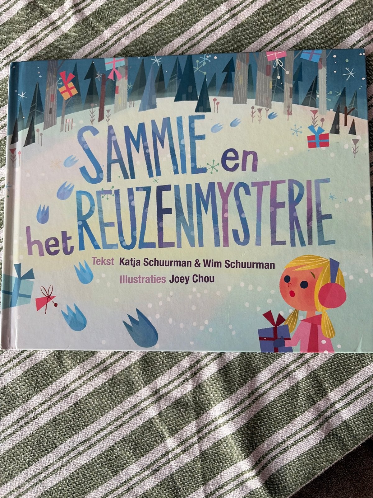 Sammie en het Reuzenmysterie - Katja Schuurman, Fictie algemeen, Jongen of Meisje, Ophalen of Verzenden, Zo goed als nieuw