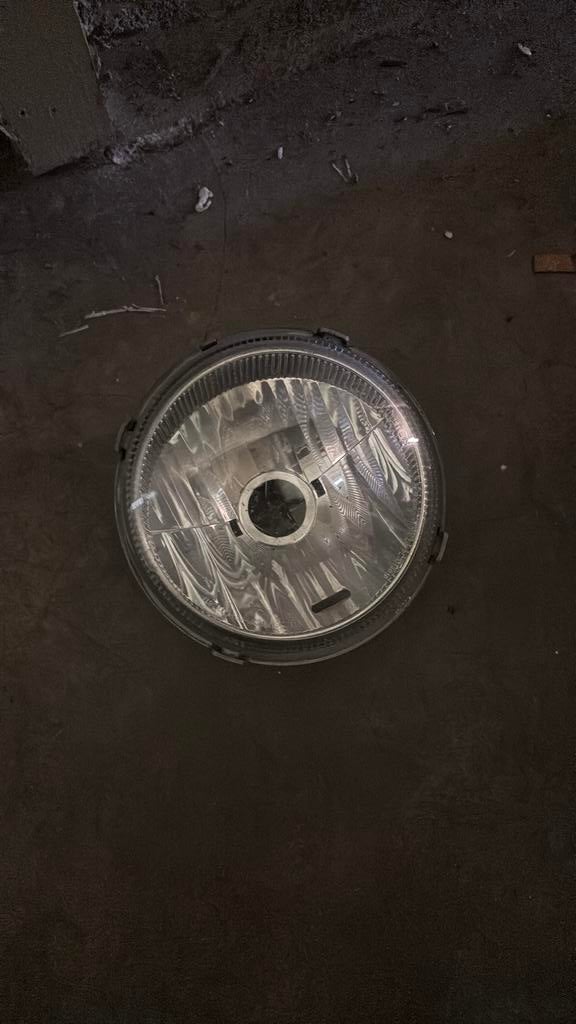 vespa primavera koplamp, Ophalen