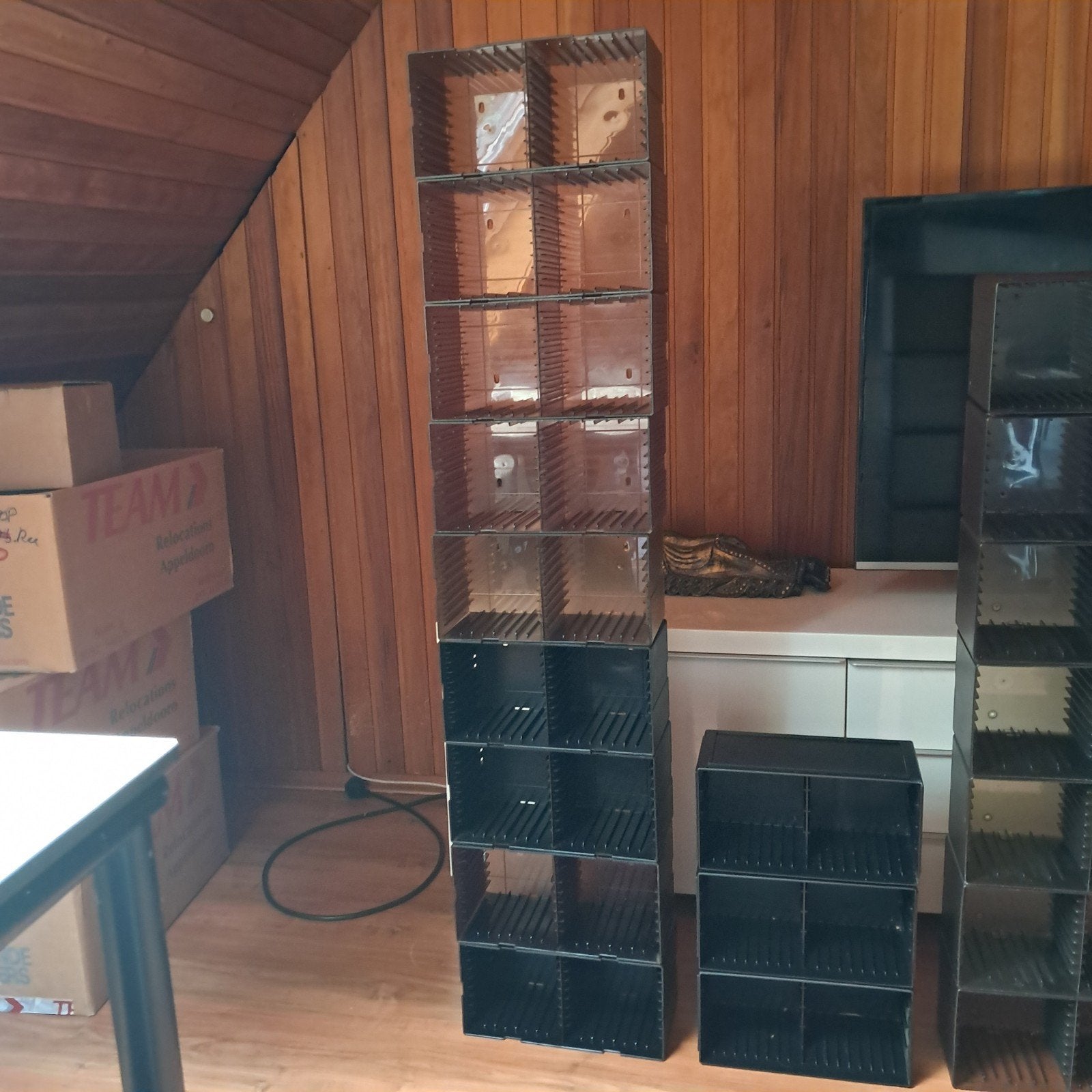 12 Eickel CD-rekjes - Vintage en degelijk - 32 CD's per rek, Huis en Inrichting, Kunststof, Gebruikt, 150 discs of meer, Ophalen of Verzenden