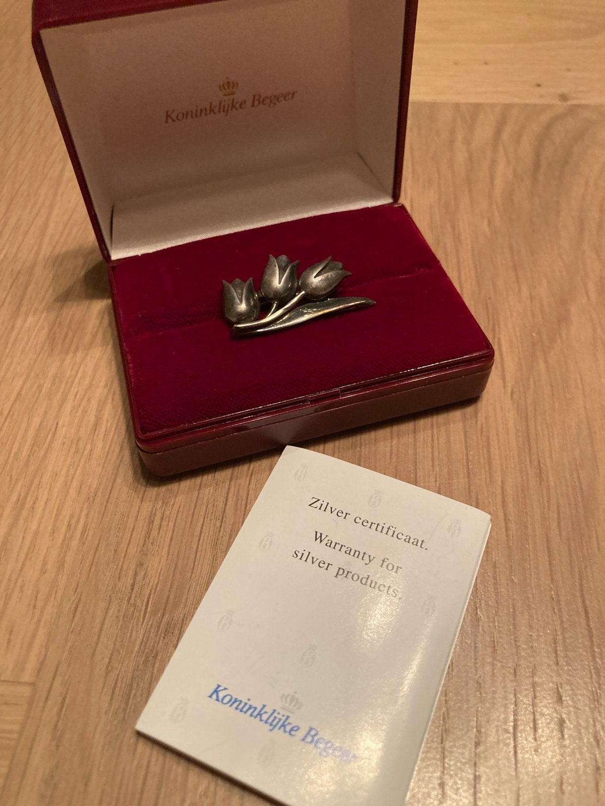 Zilveren Broche Tulpen Koninklijke Begeer, Ophalen of Verzenden, Zilver, Broche