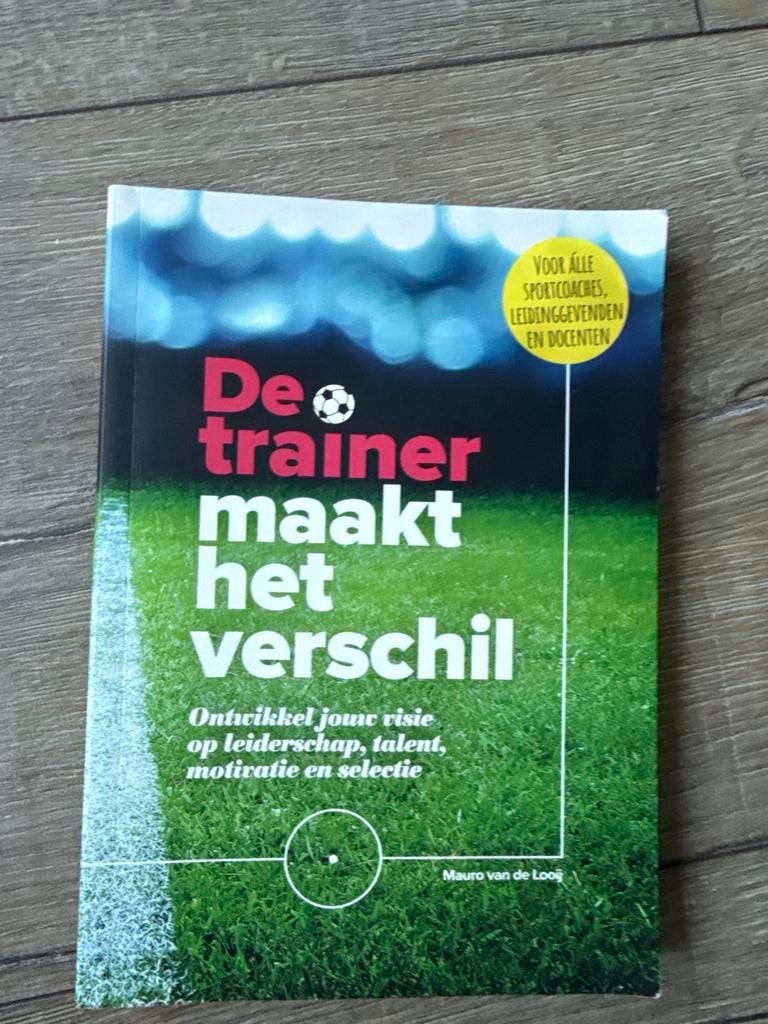 De trainer maakt het verschil - Sportcoach boek, Verzenden, Zo goed als nieuw, Overige sporten