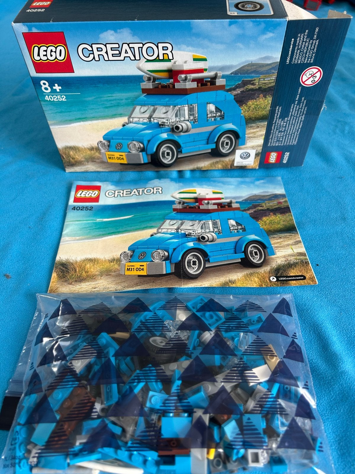 Foto 3 van LEGO Creator 40252 Volkswagen Kever met Surfplank