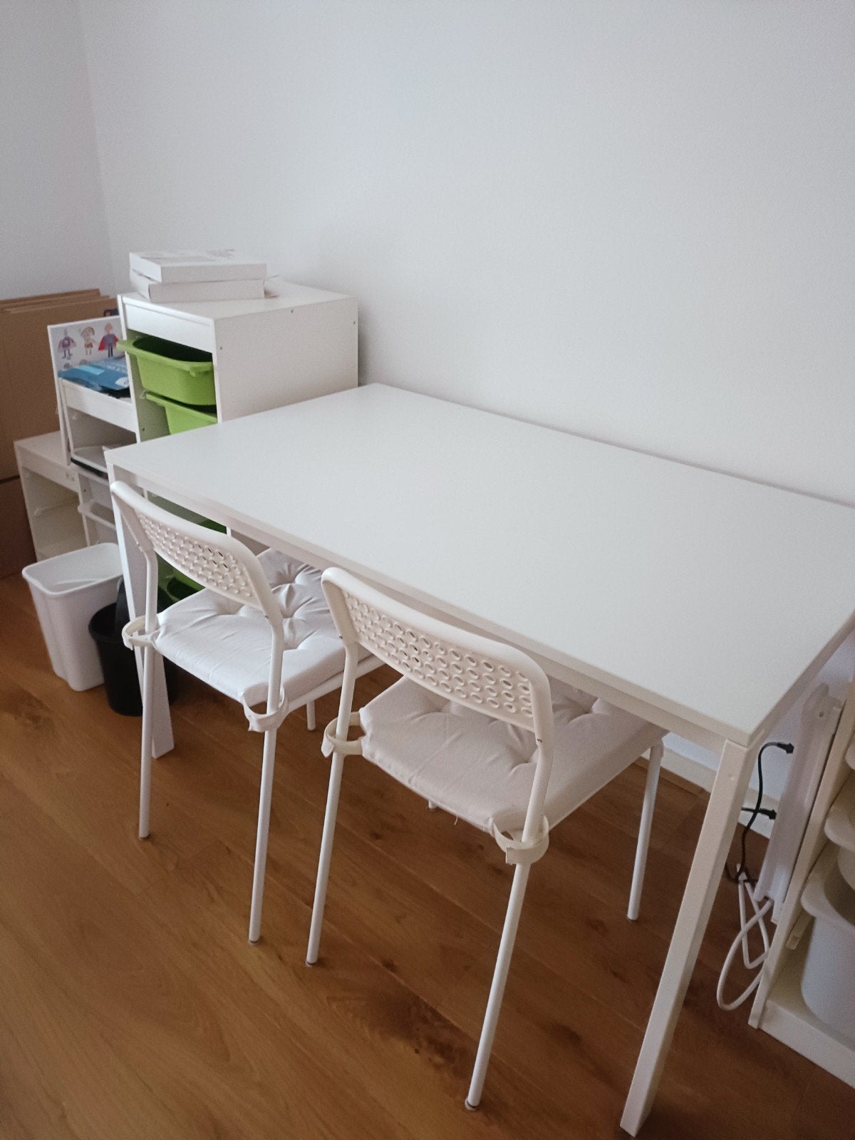 Ikea tafel met 2 stoelen, Ophalen, Gebruikt, 100 tot 150 cm, Tot twee personen