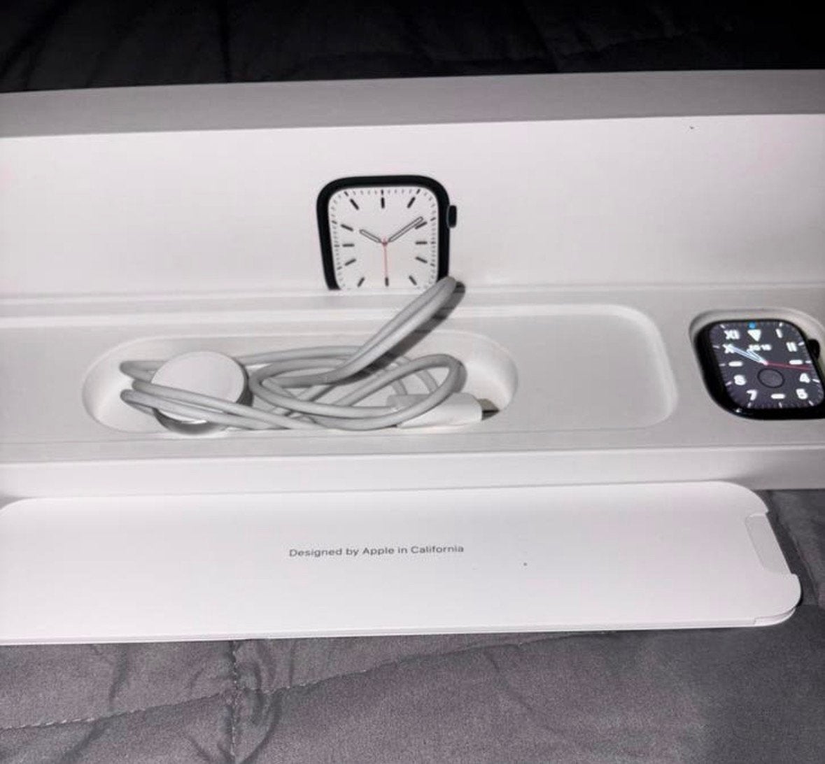 Apple Watch Series 7 41mm GPS – met doos en oplader, Ophalen, Blauw, IOS, Zo goed als nieuw
