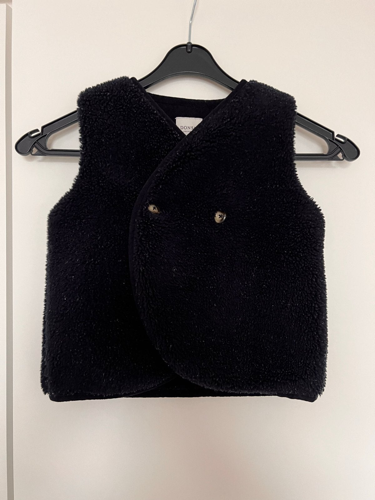 Donsje Amsterdam zwarte bodywarmer 3-4Y, Ophalen of Verzenden, Zo goed als nieuw, Jongen of Meisje, Jas