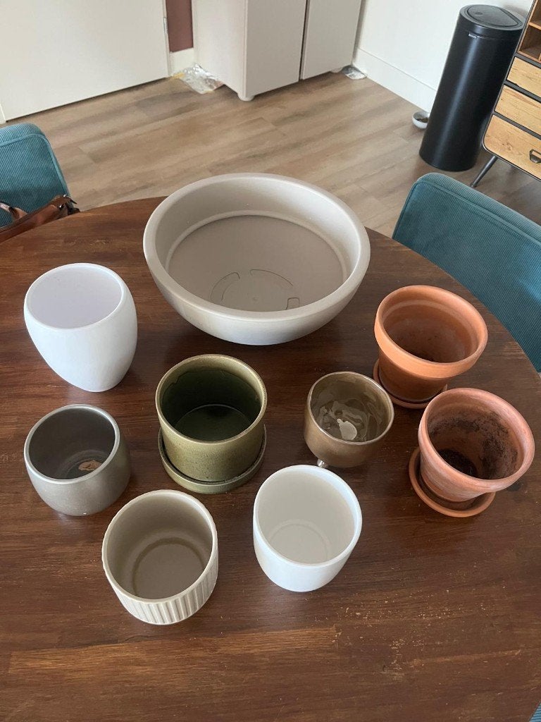 9 plantenpotjes binnen, Tuin en Terras, Ophalen, Gebruikt, Rond, Binnen