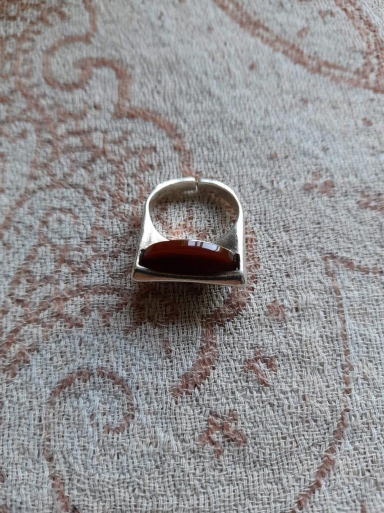 Zilveren ring met cornalijn steen., Sieraden, Tassen en Uiterlijk, Ringen, Ophalen of Verzenden, Zilver, Zilver, Dame
