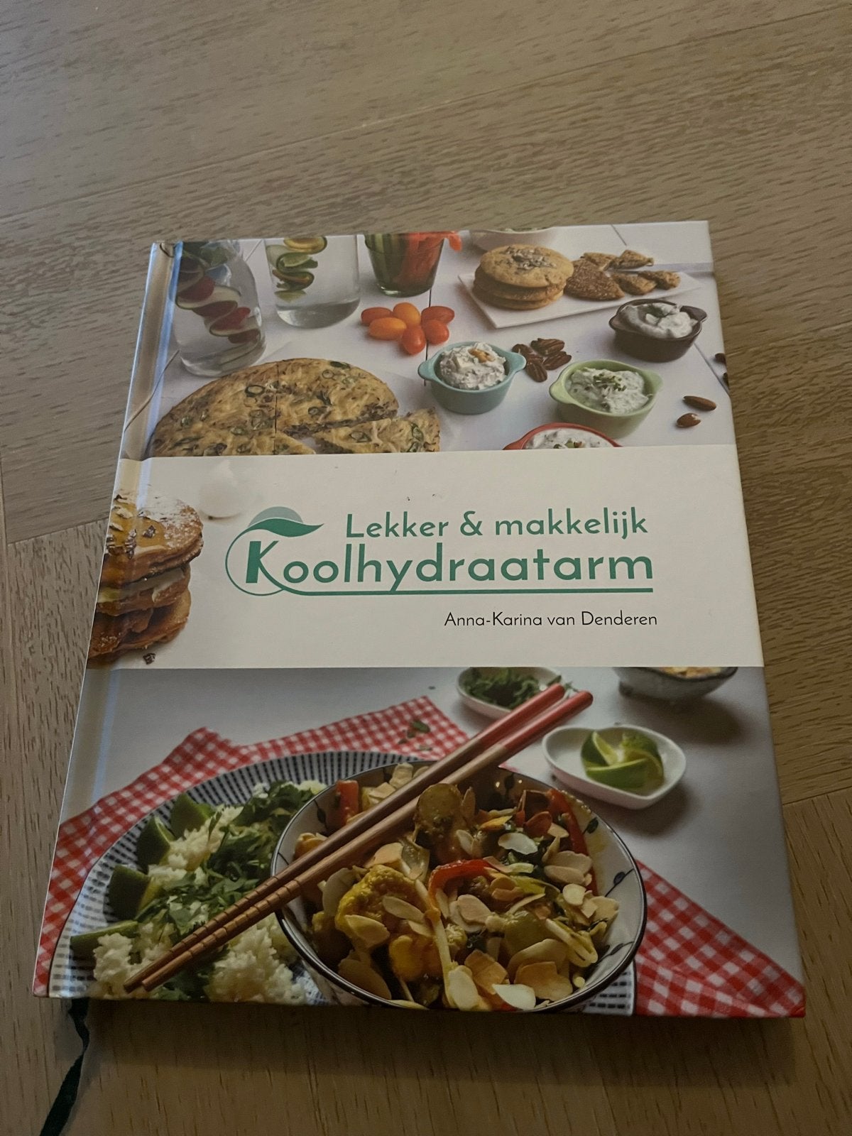 Lekker & Makkelijk Koolhydraatarm Kookboek - Anna-Karina, Voorgerechten en Soepen, Ophalen of Verzenden, Zo goed als nieuw, Gezond koken
