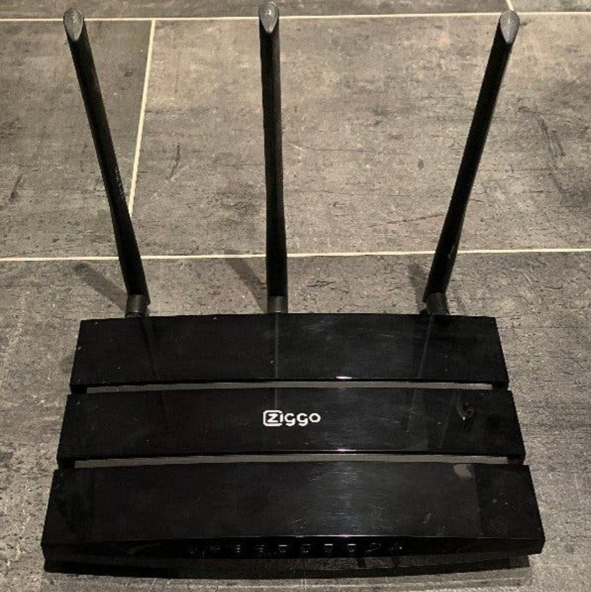 ziggo wifibooster type C7 zgan., Ophalen of Verzenden, Zo goed als nieuw