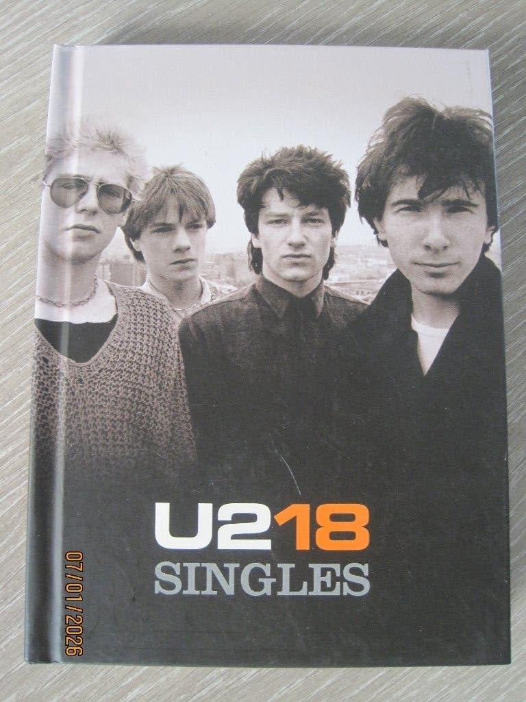 U2 18 Singles, Inclusief DVD, Boxset, Ophalen of Verzenden, Zo goed als nieuw