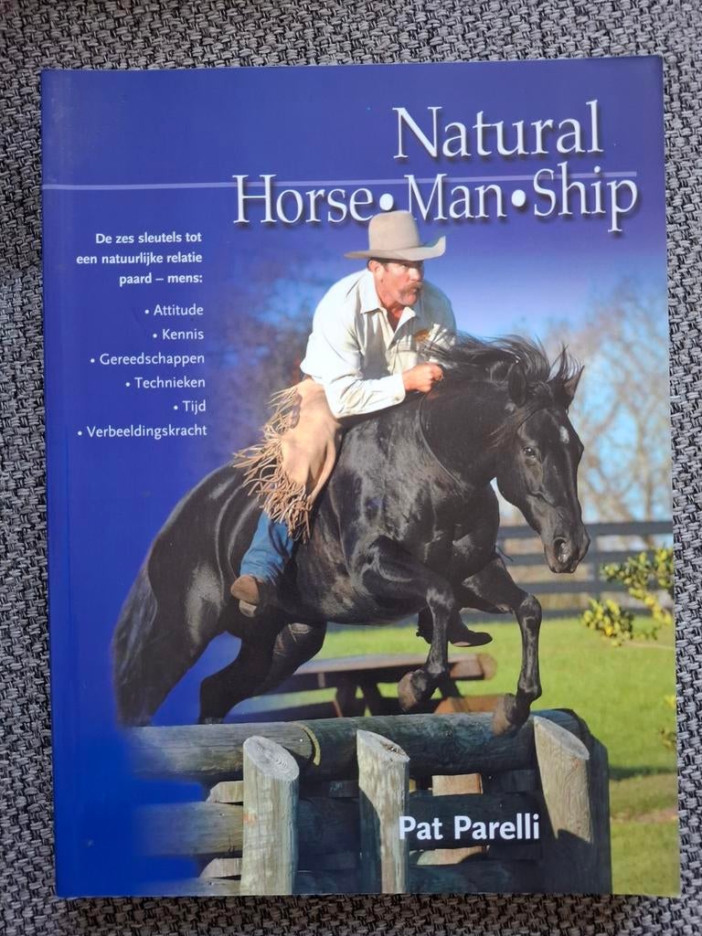 P. Parelli - Natural-Horse-Man-Ship, P. Parelli, Ophalen of Verzenden, Zo goed als nieuw, Paarden of Pony's