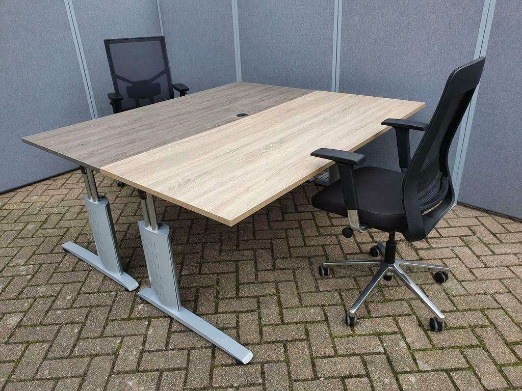 80x Vepa bureau met nieuw blad naar keuze ( div maten ), In hoogte verstelbaar, Ophalen of Verzenden, Vepa, Industrieweg 31, Hoogeveen